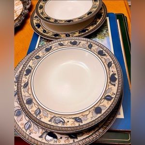 Mikasa plates for sale
